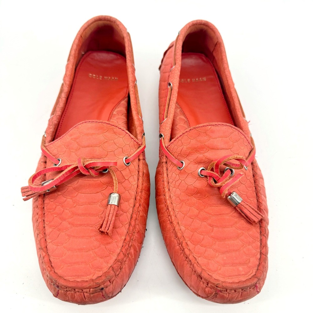 Cole Haan Driving Loafers Womens 7.5B Orange Coral Snakeskin Embossed Tassel